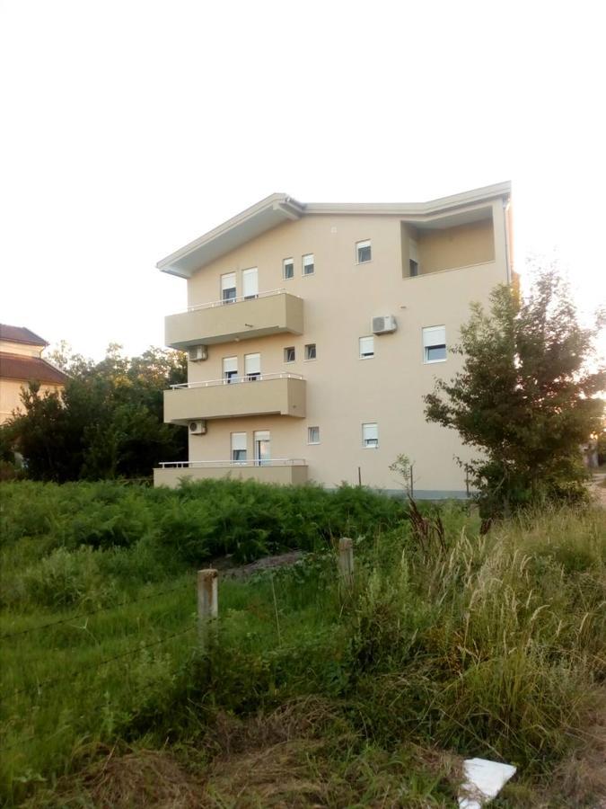 Tufio Apartmani Ulcinj Exterior foto